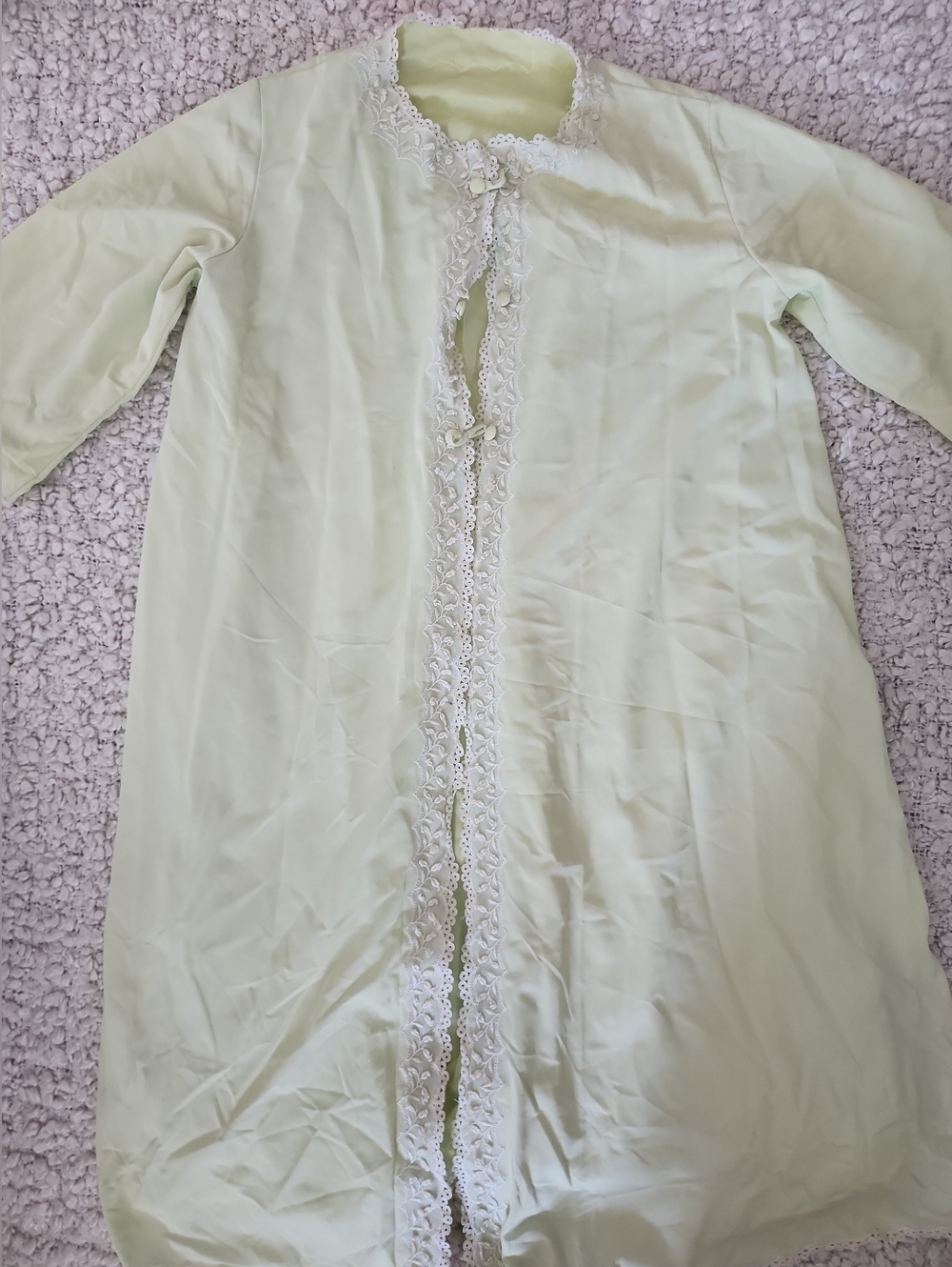 Vintage Made in Paris Peignoir / Robe – Pale Yellow Nylon with Lace Trim 1960's